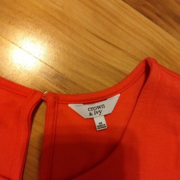 Crown & Ivy dress - Picture 2 of 2